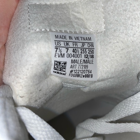 Adidas Samba Indoor Soccer Shoes - Picture 2 of 2